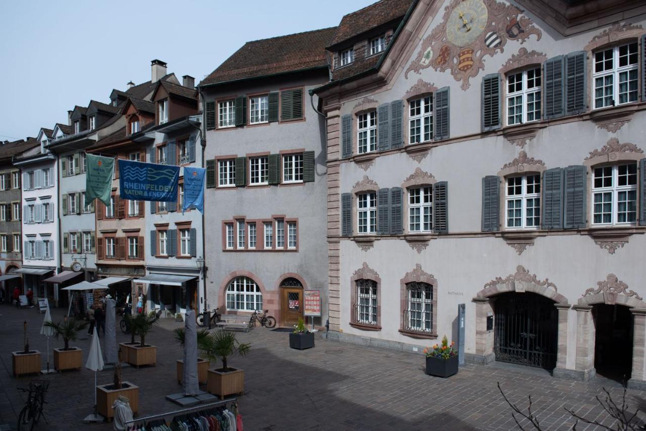 Unterkunft "Rathaus" Altstadt, Rheinfelden Schweiz Экстерьер фото